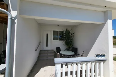 Wohnung für 2 Erwachsene und 2
