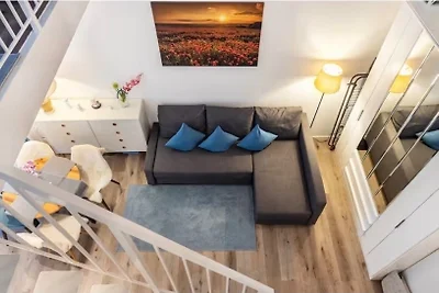 Nahe Airport Berlin Maisonette