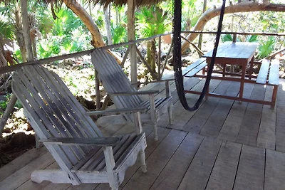 CASA YAN-INOLVIS. MAGUANA BEACH