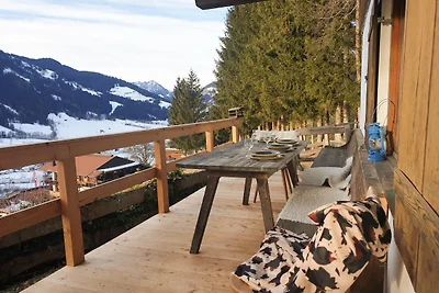 Gemütliche Berghütte