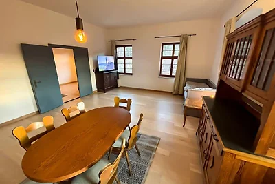 Grosszügiges Apartment auf Schloss