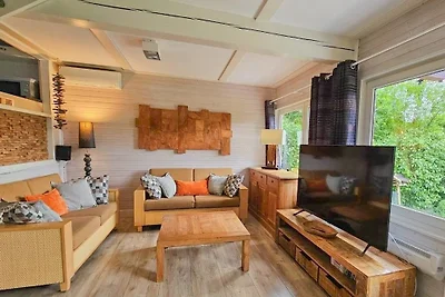 FH "Gestiefelter Kater" am See im