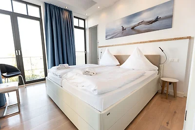 Villa Claire Ocean Blue