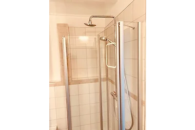 Rosenhof-Lodge garden suite grey