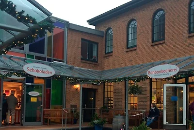 Clara's Kajüte mit Strandkorb