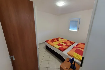 Wohnung für 2 Erwachsene und 2