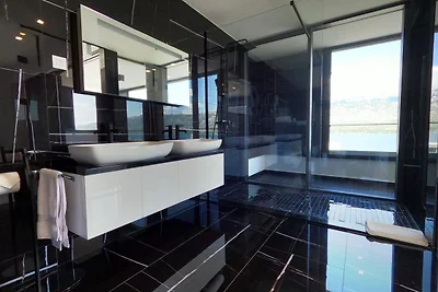 Luxury Sea & Mountain View Villa