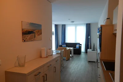 Apartment 32, Apartmenthaus