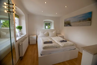 Grosse Wohnung am See / Allgäu /