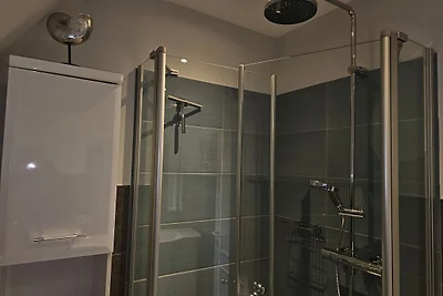 Lindenblüte, Whg. 5