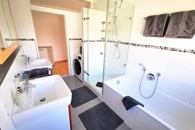 XXL 140 / 2 BodenSEE Apartments