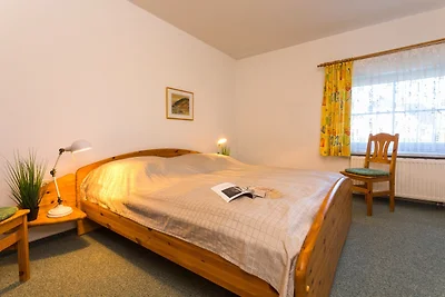 Lütow, Am Achterwasser 4 WG 1