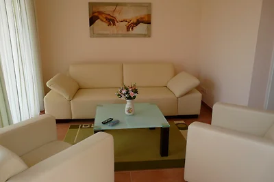 Ferienhaus direkt an See & Strand