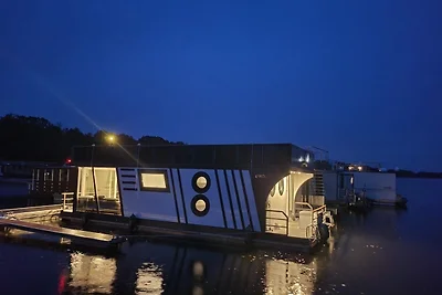 Ferienwohnung auf dem Wasser |