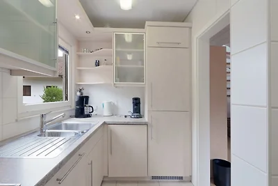 Ferienhaus mit Sauna direkt am