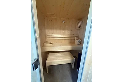 Penthouse-Ferienwohnung "Tom"