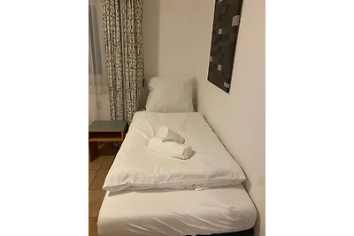 Gabi mit Pool und Sauna