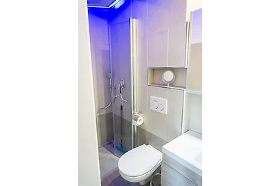 Mien Tied MITTENMANG