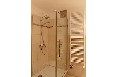 Nur 200 Meter zum Strand! Die