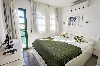 Sonnige Ferienwohnung 1