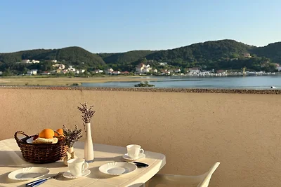 Appartamento Vacanza con famiglia Supetarska Draga