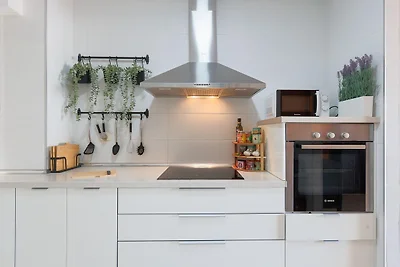 Town center location apartment