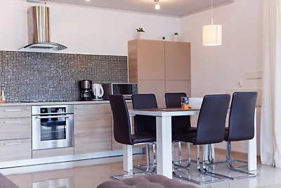 Sun&Snow Resorts - Apartment 112