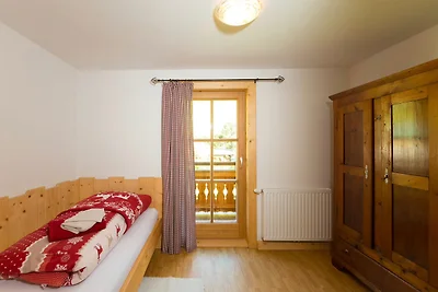 Chalet mit Naturbadeteich