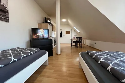 Möblierte OG Wohnung mit ruhiger