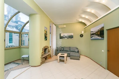 One bedroom. Luxe. 5b Baseina str.