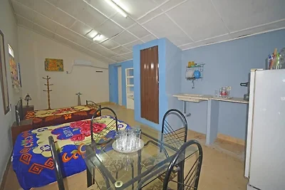 HOSTAL LAS TRES PALMAS Appartement