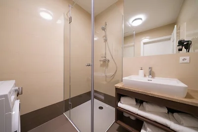 myApartments - Top 8