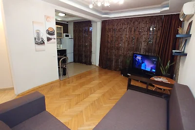 One bedroom. Luxe. 11 Baseina str.