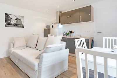 Dorfstrasse 24 Grebin Henne