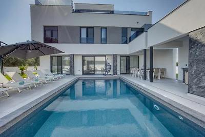 Villa Elena
