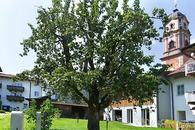 Adlerhaus, Gartenwohnung -410-