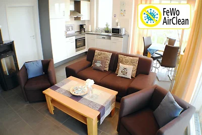 Leuchtturm 12 - Grossenbrode