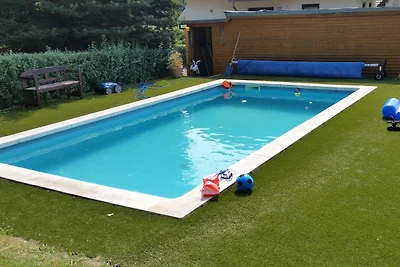 Poolhaus im Südharz