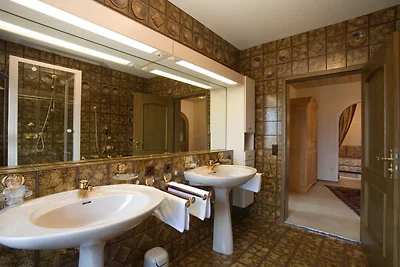 Flora in Haus Admont