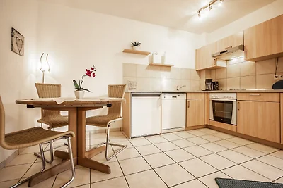 Apartment mit Terrasse