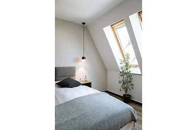 Fancy Apartment 01 - Urban Jungle