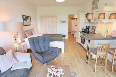 Huk's 22 - Aurora Vista - ABC541