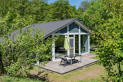 2 bis 4 Personen mit Aussensauna