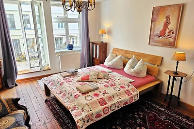 App. 1 mit Balkon - Café 28 &