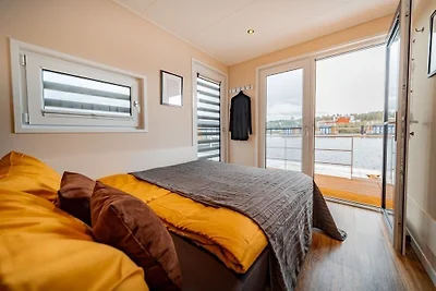 Casa su barca Vacanza single Görlitz