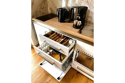 Apartment Gold und Silber