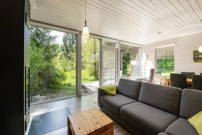 2 bis 4 Personen mit Infrarotsauna