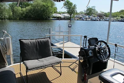 Hausboot MAX by fewo-plan (HENN101)