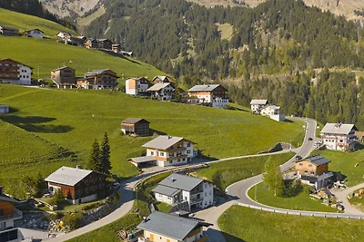 4BR Ski Apartment with Panoramic