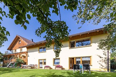 Apartment mit Balkon